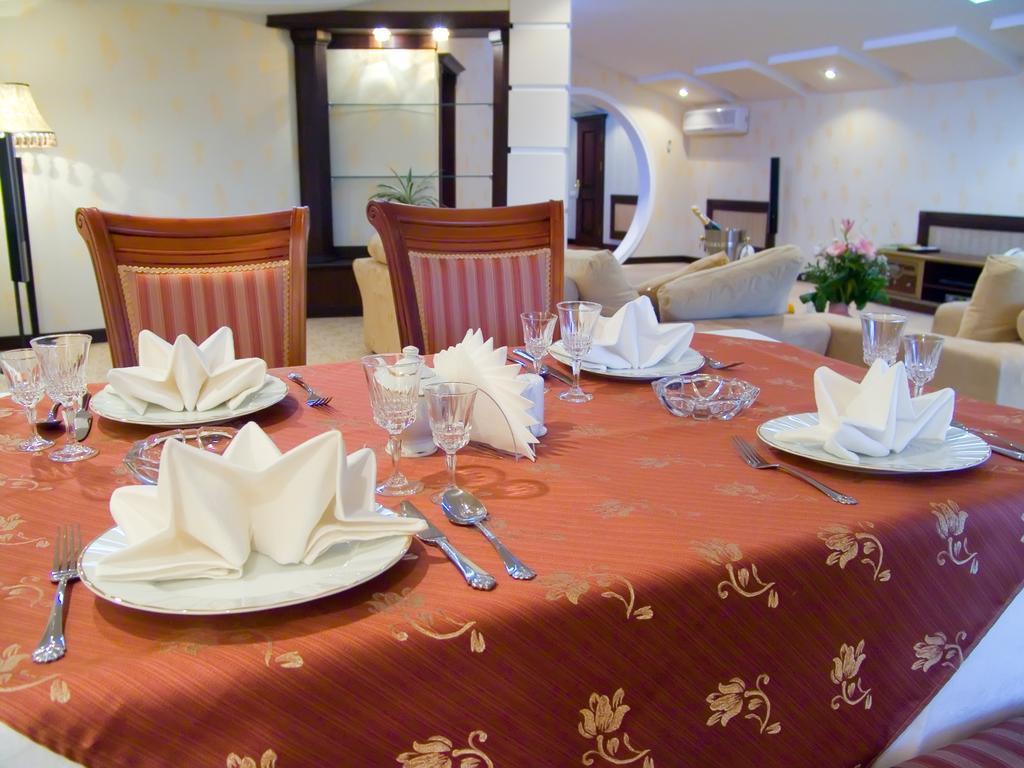 Viardo Hotel Tashkent Exterior photo