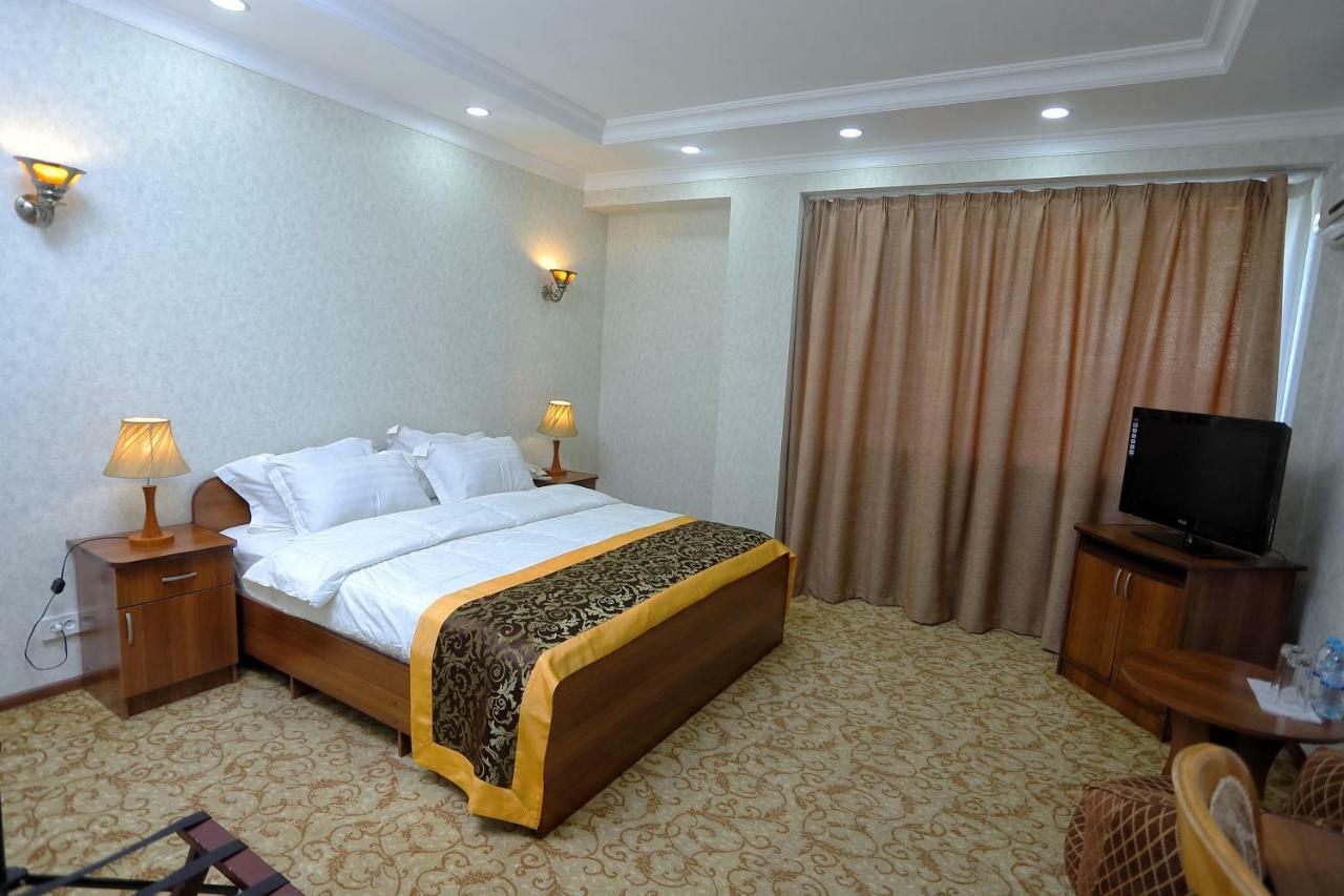Viardo Hotel Tashkent Exterior photo