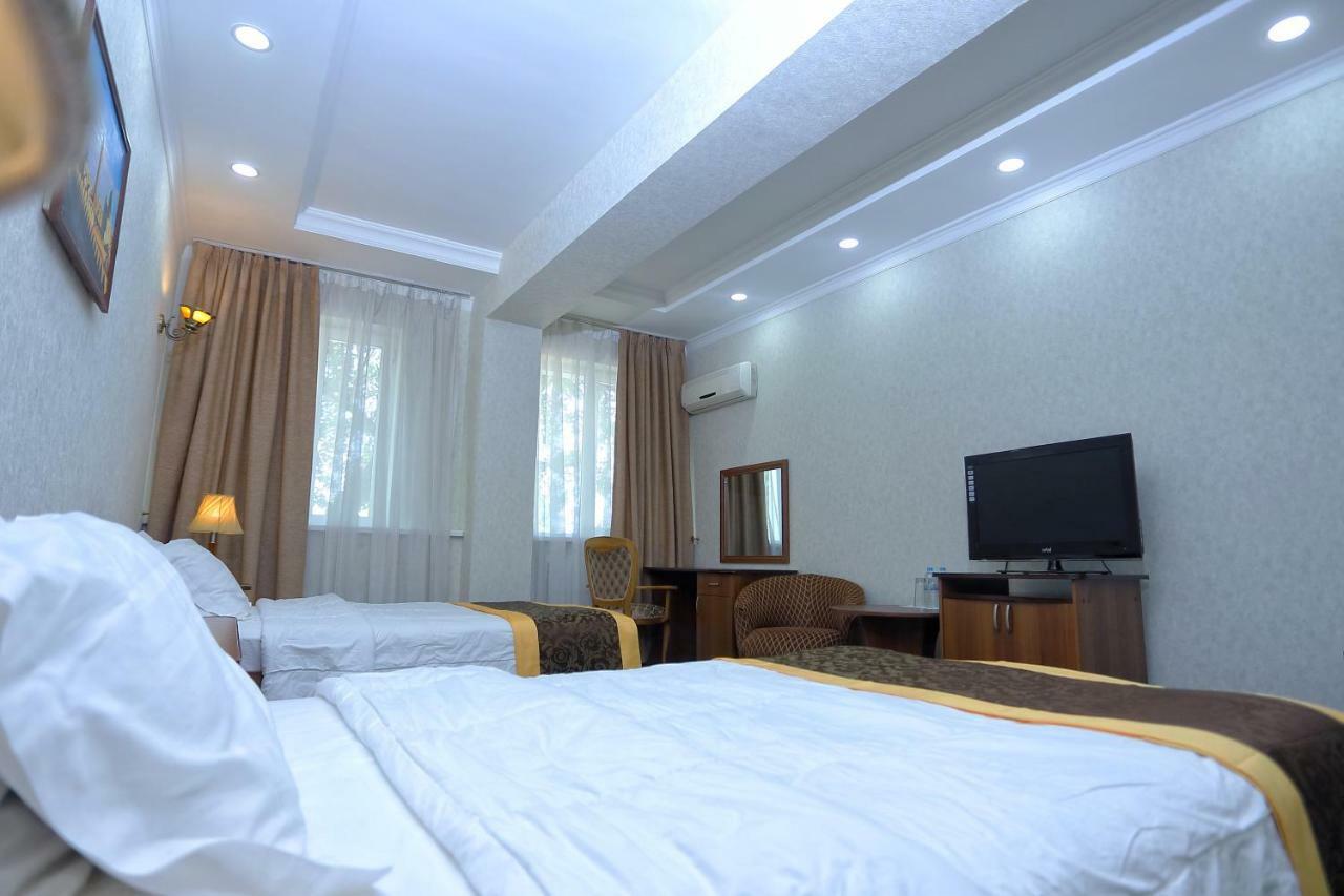 Viardo Hotel Tashkent Exterior photo